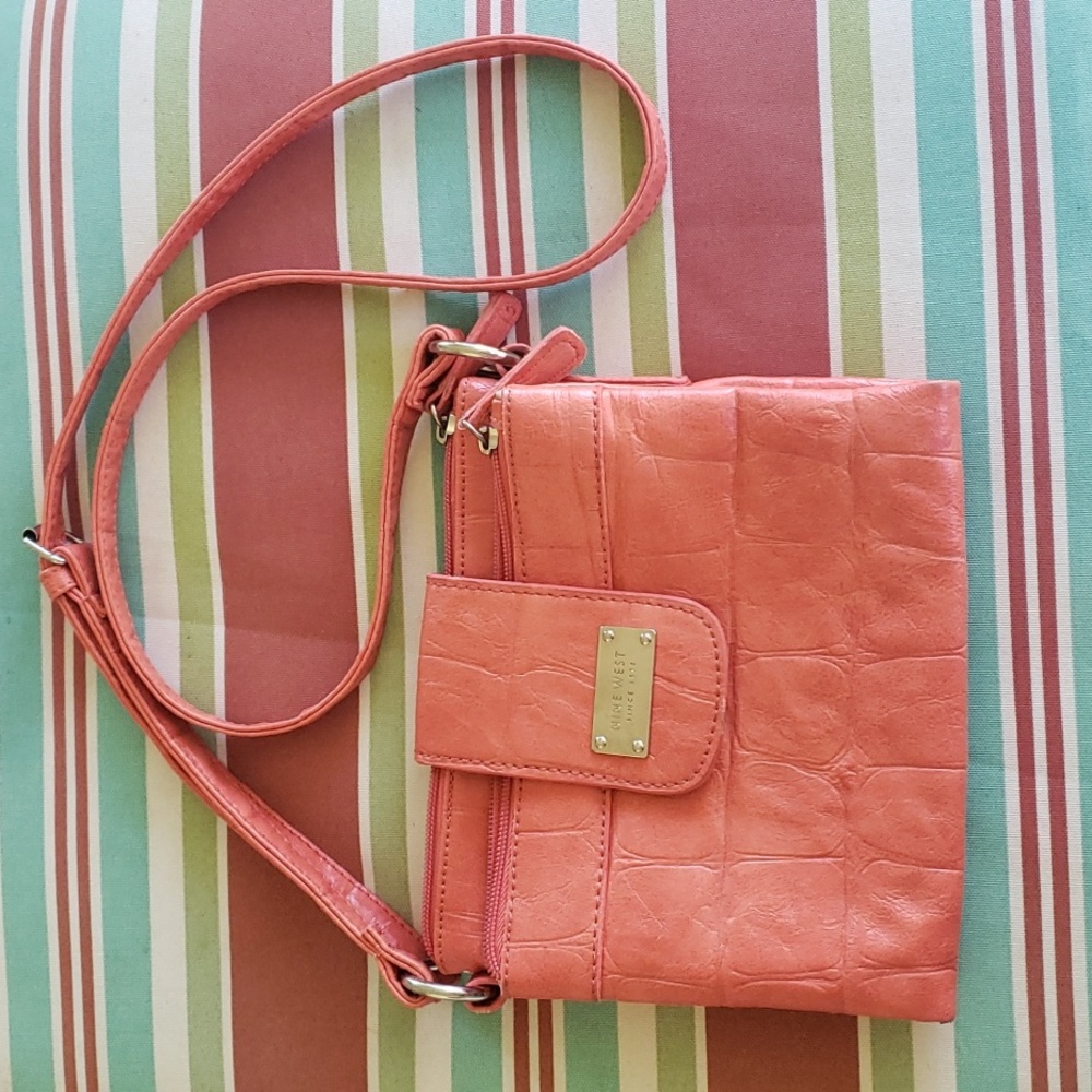GUC:Nine West shoulder bag